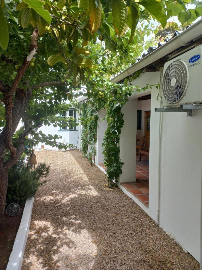 Prince Albert Cottage Exterior photo
